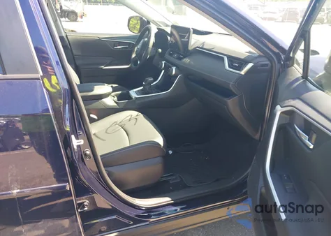 2025 Toyota Rav4 Hybrid Xle Premium z USA, uszkodzony, nr VIN JTMB6RFV4SD164328